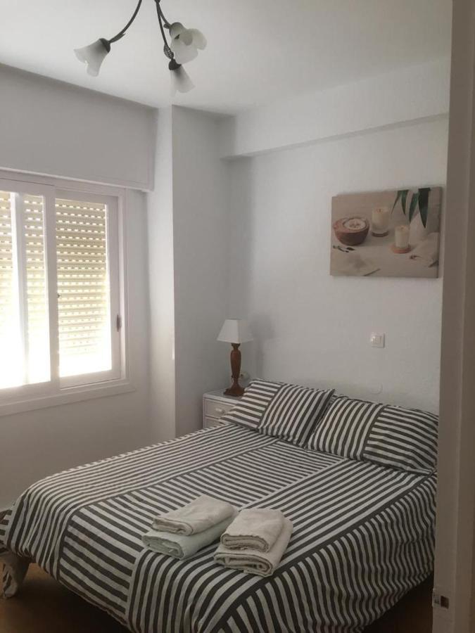 Apartamento A 5 Min De La Playa Y El Centro Almería Exteriör bild